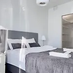 Seaside Flat In