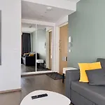 Seaside Flat In *