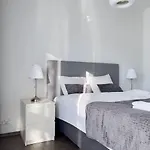 아파트 Seaside Flat In